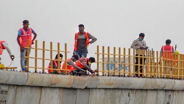 ಬೆಂಗಳೂರು: ವಾಹನ ಸವಾರರಿಗೆ ಸಿಹಿ ಸುದ್ದಿ, ಎಲೆಕ್ಟ್ರಾನಿಕ್ ಸಿಟಿ ಮೆಟ್ರೋ ಜೂನ್ 2023ಕ್ಕೆ ಆರಂಭ