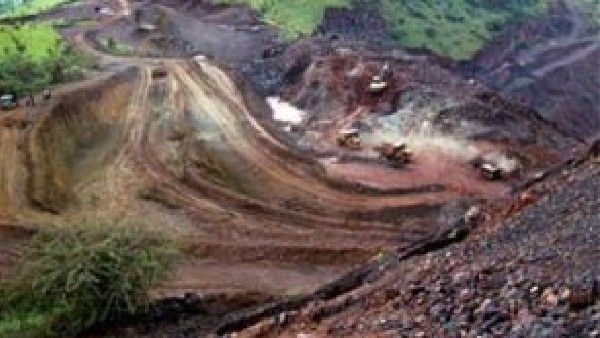 ರಾಯಚೂರು: ನೆನೆಗುದಿಗೆ ಬಿದ್ದ ಗಣಿ ಕಾಮಗಾರಿ, ಭುಗಿಲೆದ್ದ ಆಕ್ರೋಶ