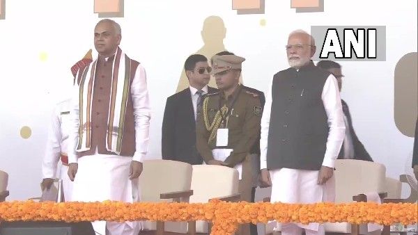 ಗುಜರಾತ್: ಸಿಎಂ ಆಗಿ ಭೂಪೇಂದ್ರ ಪಟೇಲ್, ಸಚಿವರಾಗಿ 16 ಶಾಸಕರು ಪ್ರಮಾಣವಚನ ಸ್ವೀಕಾರ