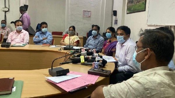 ಮೊದಲ ಹಂತದಲ್ಲಿ ಕೋವಿಡ್‌ ಟೆಸ್ಟಿಂಗ್‌ ಪ್ರಮಾಣ ಹೆಚ್ಚಿಸಿ: ಮೈಸೂರು ಜಿಲ್ಲಾಧಿಕಾರಿ ಸೂಚನೆ