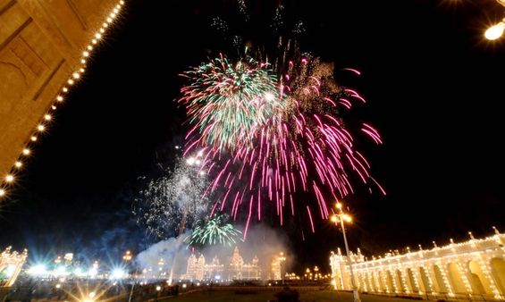 ಯಾವ ದೇಶ ಹೊಸ ವರ್ಷವನ್ನು ಮೊದಲ ಮತ್ತು ಕೊನೆಯದಾಗಿ ಆಚರಿಸುತ್ತದೆ?