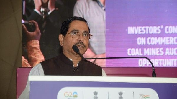 ಬೆಂಗಳೂರಿನಲ್ಲಿ ಶನಿವಾರ ಗಣಿ ಹೂಡಿಕೆದಾರರ ಸಮಾವೇಶ: ಪ್ರಲ್ಹಾದ್ ಜೋಶಿ