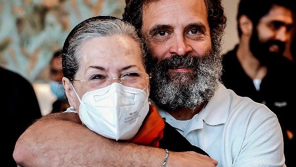 ಇಂದಿರಾ ಗಾಂಧಿ, ಸೋನಿಯಾ ಗಾಂಧಿ ಇಬ್ಬರ ಗುಣಗಳಿರುವ ಬಾಳ ಸಂಗಾತಿಯೊಂದಿಗೆ ಜೀವನ ಎಂದ ರಾಹುಲ್ ಗಾಂಧಿ