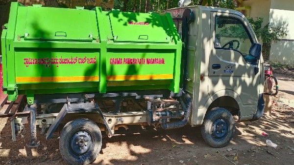 ಅಧಿಕಾರಿಗಳ ನಿರ್ಲಕ್ಷ್ಯ; ಲಿಂಗಸೂಗೂರು ತಾಲೂಕಿನಲ್ಲಿ ಹಳ್ಳ ಹಿಡಿದ ಕಸ ಸಂಗ್ರಹಿಸುವ ಆಟೋಗಳು