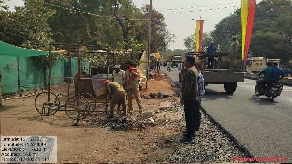 ಸಾಹಿತ್ಯ ಜಾತ್ರೆ ಹೆಸರಿನಲ್ಲಿ ಅಂಗಡಿಗಳ ತೆರವು: ಕಣ್ಣೀರಿಟ್ಟ ಬೀದಿಬದಿ ವ್ಯಾಪರಸ್ಥರು