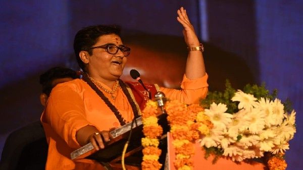 ಪ್ರಾಣ ನೀಡುವುದು ಗೊತ್ತು, ತೆಗೆಯುವುದು ಕೂಡ ಗೊತ್ತಿದೆ: ಶಿವಮೊಗ್ಗದಲ್ಲಿ ಪ್ರಜ್ಞಾ ಸಿಂಗ್ ಪ್ರಚೋದನಾಕಾರಿ ಭಾಷಣ