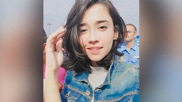 ಹಿಟ್‌ ಆಂಡ್ ರನ್: ಬೀದಿ ನಾಯಿಗೆ ಆಹಾರ ನೀಡುತ್ತಿದ್ದ ಯುವತಿಗೆ ಡಿಕ್ಕಿ ಹೊಡೆದ ಕಾರು