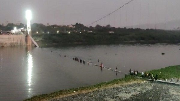 Morbi Tragedy: ಸೇತುವೆ ನವೀಕರಿಸಿದ ಕಂಪನಿ ಮಾಲೀಕನೇ A1 ಆರೋಪಿ, ಚಾರ್ಚ್‌ಸೀಟ್‌ನಲ್ಲಿ ಏನಿದೆ? ತಿಳಿಯಿರಿ