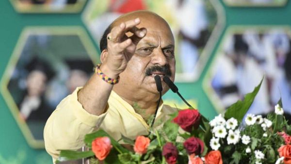 ನಿವೇಶನ ಖರೀದಿ, ಮನೆ ನಿರ್ಮಾಣದ ಕಾನೂನು ಸರಳೀಕರಿಸುತ್ತೇವೆ, 10 ಲಕ್ಷ ಮನೆ ಕುಟ್ಟುವ ಗುರಿ- ಬೊಮ್ಮಾಯಿ