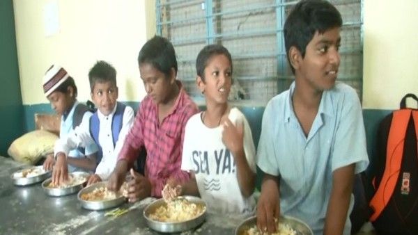 ಮಧ್ಯಾಹ್ನದ ಊಟಕ್ಕೆ ಮೊಟ್ಟೆ ನೀಡುವಂತೆ 80% ವಿದ್ಯಾರ್ಥಿಗಳ ಬೇಡಿಕೆ