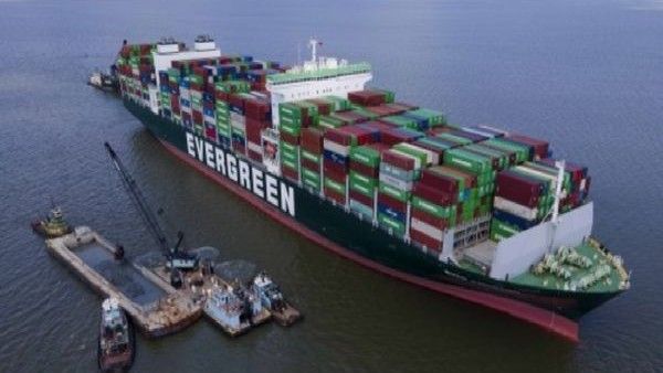 ಸಿಬ್ಬಂದಿಗೆ 4 ವರ್ಷಗಳ ಸಂಬಳ ಬೋನಸ್ ಆಗಿ ನೀಡುತ್ತಿದೆ ಹಗಡು ಸಂಸ್ಥೆ ಎವರ್‌ಗ್ರೀನ್!