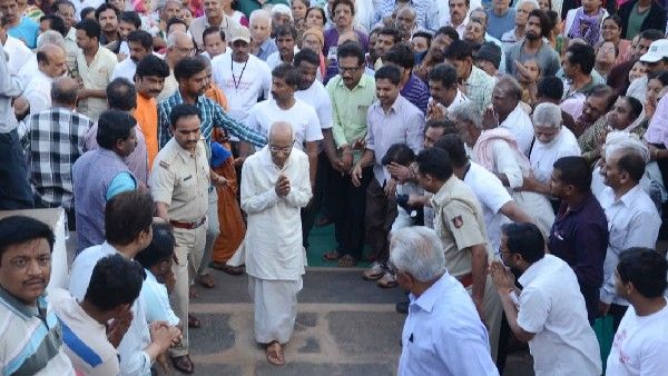 Siddeshwara Swamiji: ಧಾರವಾಡಕ್ಕೂ, ಸಿದ್ದೇಶ್ವರ ಶ್ರೀಗಳಿಗೂ ಅವಿನಾಭಾವ ಸಂಬಂಧ, ಹೇಗೆ?; ಇಲ್ಲಿದೆ ವಿವರ
