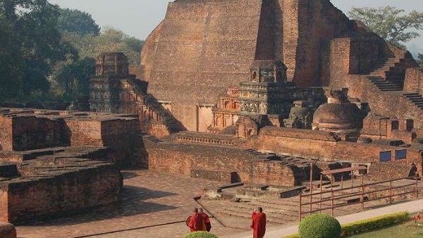 1200 ವರ್ಷಗಳ ಹಳೆಯ ಸ್ತೂಪ ಪತ್ತೆ ಹಚ್ಚಿದ ಪುರಾತತ್ವ ಇಲಾಖೆ