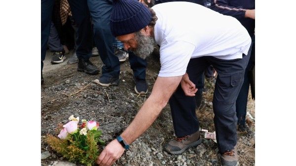 ಪುಲ್ವಾಮಾಕ್ಕೆ ಭೇಟಿ ನೀಡಿದ ರಾಹುಲ್ ಗಾಂಧಿ