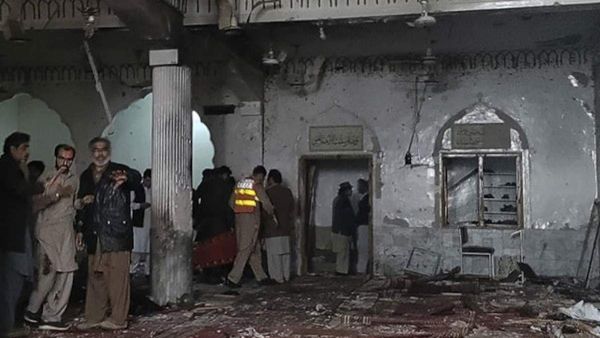 Peshawar Mosque Blast: ಪೇಶಾವರ ಮಸೀದಿಯಲ್ಲಿ ಆತ್ಮಾಹುತಿ ಬಾಂಬರ್‌ನ ತುಂಡಾದ ತಲೆ ಪತ್ತೆ!