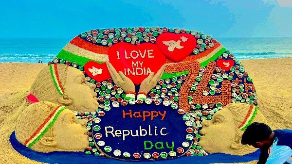 74th Republic Day: ದೇಶಾದ್ಯಂತ ಗಣರಾಜ್ಯೋತ್ಸವ, ದೇಶಭಕ್ತಿ ಮೆರೆದ ರಾಜ್ಯಗಳು