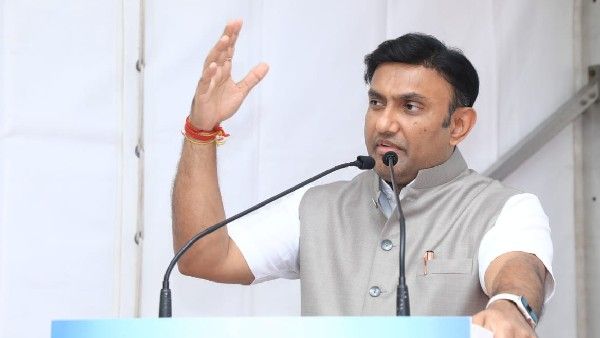 ಅಂಗಾಂಗ ದಾನ: ಕರ್ನಾಟಕದಲ್ಲಿ 1 ವರ್ಷದಲ್ಲಿ ನೂರಾರು ಮಂದಿಗೆ ಮರುಜೀವ, ಮಾಹಿತಿ ನೀಡಿದ ಆರೋಗ್ಯ ಸಚಿವರು