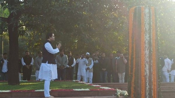 ಬಿಜೆಪಿ ತೊರೆದು ಕಾಂಗ್ರೆಸ್ ಸೇರಲು ವರುಣ್ ಗಾಂಧಿ ತಯಾರಿ? ಈ ಅಚ್ಚರಿಯ ವರದಿ ನೋಡಿ