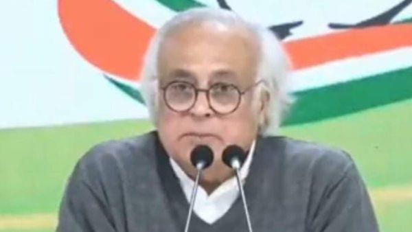 BBC Documentry Row: ಬಿಬಿಸಿ ಸಂಸ್ಥೆ ಮೇಲೆ ಐಟಿ ದಾಳಿ, ವಿನಾಶ ಕಾಲೇ ವಿಪರೀತ ಬುದ್ಧಿ ಎಂದು ಕಾಂಗ್ರೆಸ್ ಟೀಕೆ