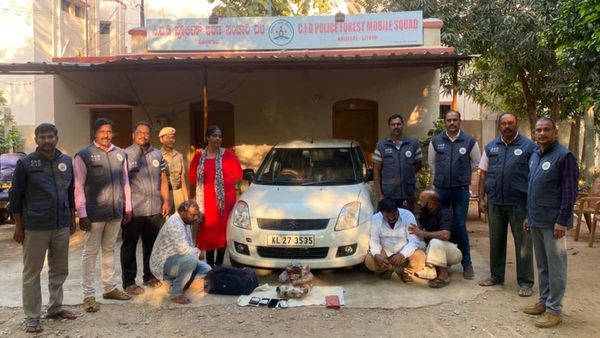 ಕೊಳ್ಳೇಗಾಲದಲ್ಲಿ ತಿಮಿಂಗಿಲ ವಾಂತಿ ಸಾಗಟ: ಮಾಲು ಸಮೇತ ನಾಲ್ವರ ಬಂಧನ