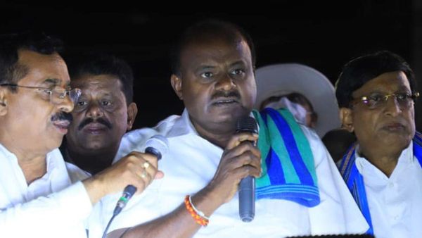 ಟಿಕೆಟ್‌ಗಾಗಿ ಭವಾನಿ ರೇವಣ್ಣ ಪಟ್ಟು: ಕುಮಾರಸ್ವಾಮಿಗೆ ಅಗ್ನಿಪರೀಕ್ಷೆಯಾಗಲಿದೆಯಾ ವಿಧಾನಸಭಾ ಚುನಾವಣೆ?