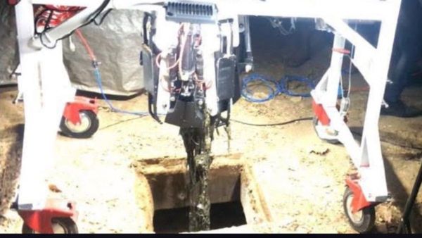 ಮೊದಲ ಬಾರಿ ಮ್ಯಾನ್‌ಹೋಲ್‌ ಸ್ವಚ್ಛಗೊಳಿಸಲು ರೊಬೊಟಿಕ್ ಸ್ಕ್ಯಾವೆಂಜರ್‌ ಬಳಕೆ