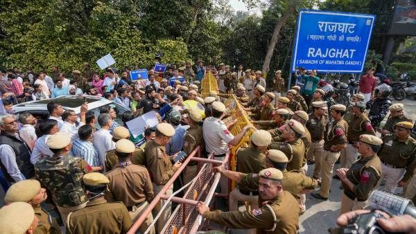 Manish Sisodia: ಮನೀಶ್ ಸಿಸೋಡಿಯಾ ಬಂಧನ ಖಂಡಿಸಿ ಎಎಪಿಯಿಂದ ರಾಷ್ಟ್ರವ್ಯಾಪಿ ಪ್ರತಿಭಟನೆಗೆ ಕರೆ