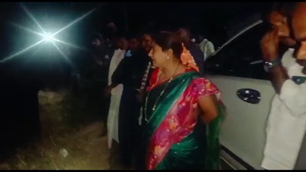 ಬಡಗೊಲ್ಲರಹಟ್ಟಿಯಲ್ಲಿ ಋತುಮತಿ ಮಹಿಳೆಯರನ್ನು ಮನೆಗೆ ಸೇರಿಸಿದ ಶಾಸಕಿ ಕೆ. ಪೂರ್ಣಿಮಾ