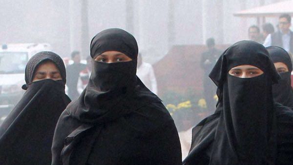 ಮುಸ್ಲಿಂ ಮಹಿಳೆಯರು ವಿಚ್ಛೇದನಕ್ಕಾಗಿ ಕೌಟುಂಬಿಕ ನ್ಯಾಯಾಲಯವನ್ನು ಮಾತ್ರ ಸಂಪರ್ಕಿಸಬೇಕು