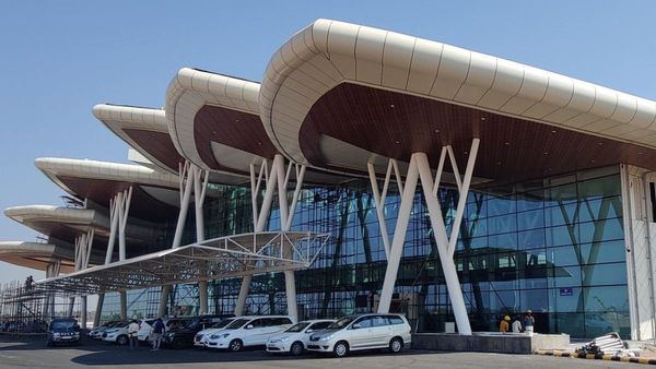 Shivamogga Airport: ಪ್ರಧಾನಿ ಮೋದಿ ಭೇಟಿಗೂ ಮುನ್ನ ಶಿವಮೊಗ್ಗ ವಿಮಾನ ನಿಲ್ದಾಣದಲ್ಲಿ ವಿಮಾನ ಹಾರಾಟ ಪ್ರಯೋಗ , ವಿಡಿಯೋ ವೈರಲ್‌