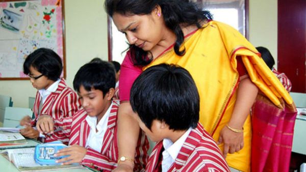 ಕೇಂದ್ರೀಯ ವಿದ್ಯಾಲಯ, ನವೋದಯ ಶಾಲೆ, ಉನ್ನತ ಶಿಕ್ಷಣ ಸಂಸ್ಥೆಗಳಲ್ಲಿ 58,000 ಕ್ಕೂ ಹೆಚ್ಚು ಬೋಧಕ ಹುದ್ದೆ ಖಾಲಿ: ಮಾಹಿತಿ ತಿಳಿಯಿರಿ