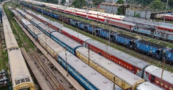 Budget 2023: ಬೆಂಗಳೂರಿನ ಉಪನಗರ ರೈಲು ಯೋಜನೆಗೆ 1,350 ಕೋಟಿ ರೂ.