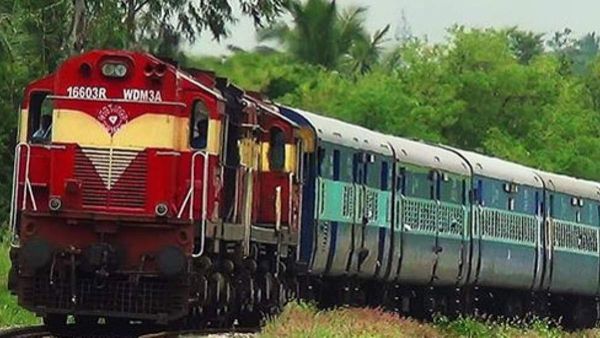 ಇದು ರೈಲ್ವೆ ನಿಲ್ದಾಣವಲ್ಲ ದೆವ್ವದ ನಿಲ್ದಾಣ: ಸೂರ್ಯಾಸ್ತದ ನಂತರ...