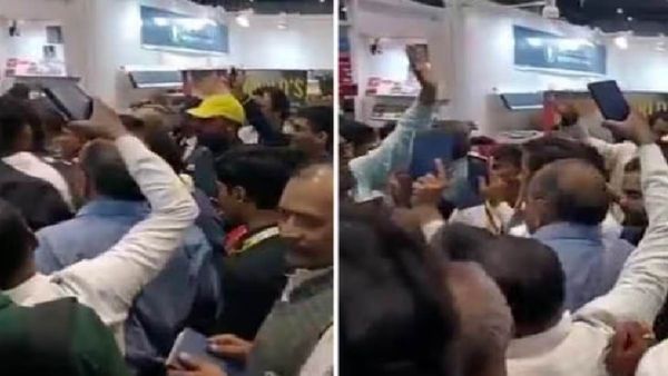 ‘ಹಿಂದೂಗಳನ್ನು ಬಲೆಗೆ ಬೀಳಿಸು ಯತ್ನ': ದೆಹಲಿ ಉಚಿತ ಬೈಬಲ್‌ ವಿತರಣೆ ವಿರುದ್ಧ ವಿಎಚ್‌ಪಿ ಗಂಭೀರ ಆರೋಪ