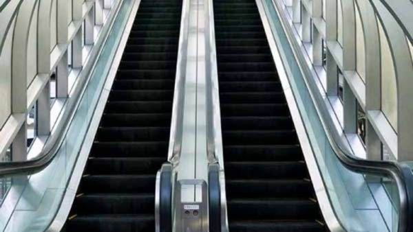 ರೈಲು ನಿಲ್ದಾಣದಲ್ಲಿ ಸ್ಥಗಿತಗೊಂಡ ಲಿಫ್ಟ್, ಎಸ್ಕಲೇಟರ್: ಪ್ರತಿನಿತ್ಯವೂ ಪ್ರಯಾಣಿಕರ ಪರದಾಟ