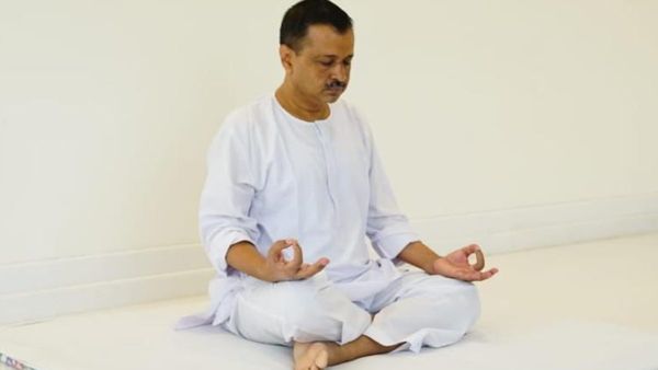 ದೇಶಕ್ಕಾಗಿ ಪ್ರಾರ್ಥಿಸಿ ದಿನಪೂರ್ತಿ ಅರವಿಂದ್‌ ಕೇಜ್ರಿವಾಲ್‌ ಧ್ಯಾನ