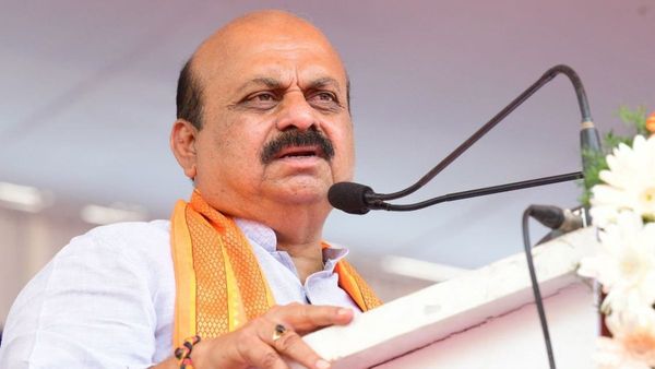 865 ಗಡಿ ಗ್ರಾಮಗಳಲ್ಲಿ ಮಹಾರಾಷ್ಟ್ರದ ಆರೋಗ್ಯ ವಿಮಾ ಯೋಜನೆ ತಡೆಗೆ ರಾಜ್ಯದ ಕ್ರಮ: ಸಿಎಂ ಬೊಮ್ಮಾಯಿ