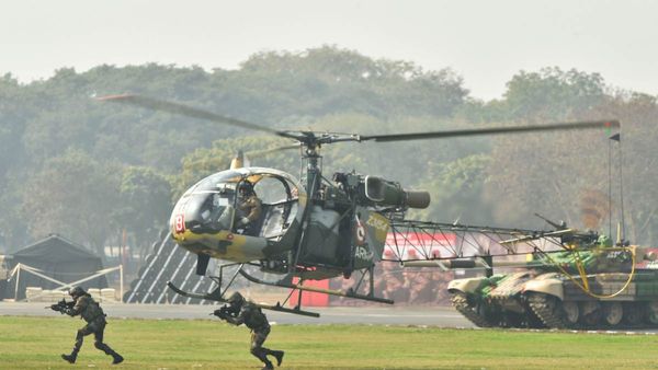 Army helicopter crash: ಅರುಣಾಚಲ ಪ್ರದೇಶದಲ್ಲಿ ಭಾರತೀಯ ಸೇನೆಯ ಚೀತಾ ಹೆಲಿಕಾಪ್ಟರ್ ಪತನ