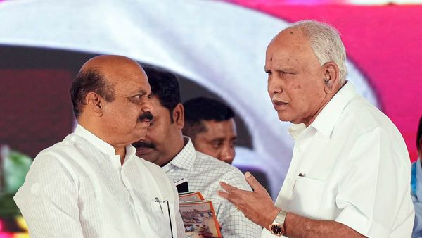 ಮುಸ್ಲಿಮರ 4% ಮೀಸಲಾತಿಯನ್ನು ಒಕ್ಕಲಿಗರು, ಲಿಂಗಾಯತರಿಗೆ ಹಂಚಿದ ಬಿಜೆಪಿ ಸರ್ಕಾರ