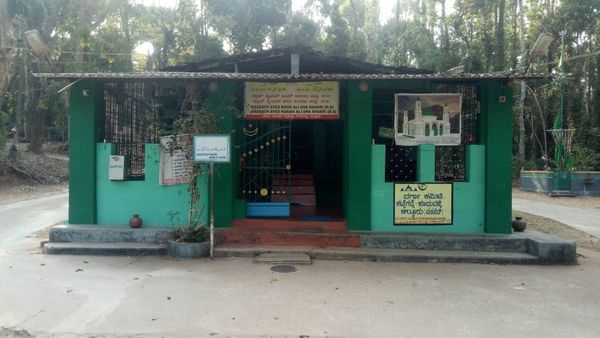 ಮುಗಿಯದ ದತ್ತಪೀಠದ ವಿವಾದ: ಕಾಫಿನಾಡಿನಲ್ಲಿ ಮತ್ತೊಂದು ದರ್ಗಾ-ದೇವಾಲಯ ಚರ್ಚೆ