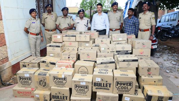 Assembly elections 2023: ಚಾಮರಾಜನಗರದಲ್ಲಿ ಅಬಕಾರಿ ಇಲಾಖೆ ಹೈ ಅಲರ್ಟ್, ಇದುವರೆಗೂ ಯಾವೆಲ್ಲ ಸ್ಥಳಗಳಲ್ಲಿ ದಾಳಿ?