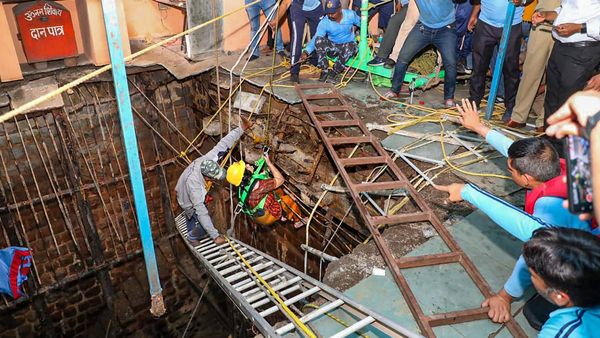 Indore Temple Tragedy : ಇಂದೋರ್ ದೇವಸ್ಥಾನದ ಮೆಟ್ಟಿಲುಬಾವಿ ಕುಸಿತ: ಸಾವಿನ ಸಂಖ್ಯೆ 35 ಕ್ಕೆ ಏರಿಕೆ, 14 ಜನರ ರಕ್ಷಣೆ
