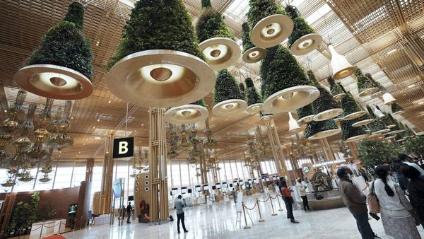 ಬೆಂಗಳೂರು ಅಂತರರಾಷ್ಟ್ರೀಯ ವಿಮಾನ ನಿಲ್ದಾಣವೇ ಅತ್ಯುತ್ತಮ ಎಂದ Global arrival survey- ಜಾಗತಿಕ ಸಮೀಕ್ಷೆ ವರದಿಯಲ್ಲಿ ಏನಿದೆ?