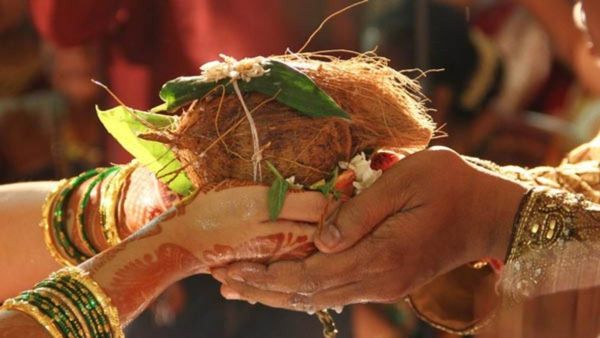 ಕುಣಗಳ್ಳಿ: ಅಂತರ್ಜಾತಿ ವಿವಾಹ ಆಗಿದ್ದಕ್ಕೆ ದಂಪತಿಗೆ 6 ಲಕ್ಷ ದಂಡ, ಗ್ರಾಮದಿಂದ ಬಹಿಷ್ಕಾರ