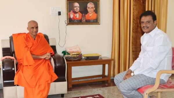 ಉರಿಗೌಡ, ನಂಜೇಗೌಡ ಸಿನಿಮಾ ಕೈ ಬಿಟ್ಟ ಮುನಿರತ್ನ: ನಿರ್ಮಾಲಾನಂದ ಶ್ರೀಗಳು ಕೊಟ್ಟ ಎಚ್ಚರಿಕೆ ಏನು?