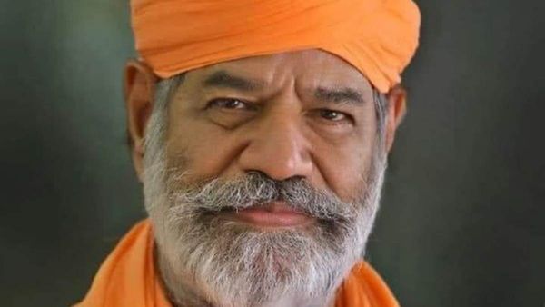 ಪೂಜ್ಯರ ಅಗಲಿಕೆ ನಾಡಿಗೆ ತುಂಬಲಾರದ ನಷ್ಟ: ಚಾರುಕೀರ್ತಿ ಭಟ್ಟಾರಕ ಸ್ವಾಮೀಜಿ ನಿಧನಕ್ಕೆ ಗಣ್ಯರ ಸಂತಾಪ