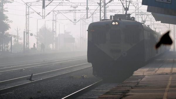 IRCTC Update: ಮಾರ್ಚ್‌ 28ರಂದು ರದ್ದುಗೊಂಡ, ಮಾರ್ಗ ಬದಲಿಸಿದ ರೈಲುಗಳ ಪಟ್ಟಿ ಇಲ್ಲಿದೆ- ಪರಿಶೀಲಿಸಿ