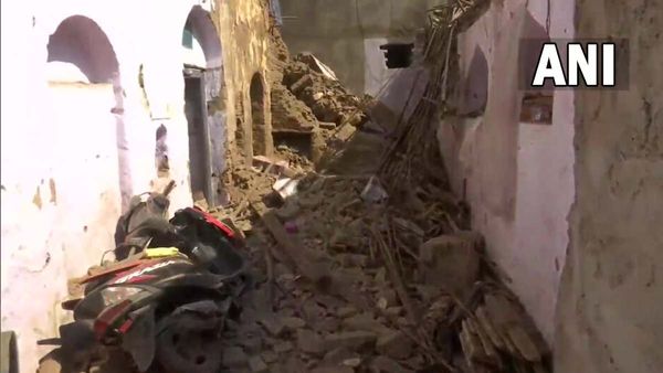 ಬಿಹಾರ ರಾಮನವಮಿ ಘರ್ಷಣೆ; ಈವರೆಗೆ 80 ಜನರ ಬಂಧನ, ರ‍್ಯಾಲಿ ರದ್ದು ಮಾಡಿದ ಗೃಹ ಸಚಿವ ಅಮಿತ್ ಶಾ