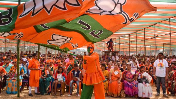 Karnataka BJP Candidates 1st List: ಬಿಜೆಪಿ ಅಭ್ಯರ್ಥಿಗಳ ಮೊದಲ ಪಟ್ಟಿಯಲ್ಲಿ ಇರುವ 52 ಹೊಸ ಮುಖಗಳ ವಿವರ ಇಲ್ಲಿದೆ