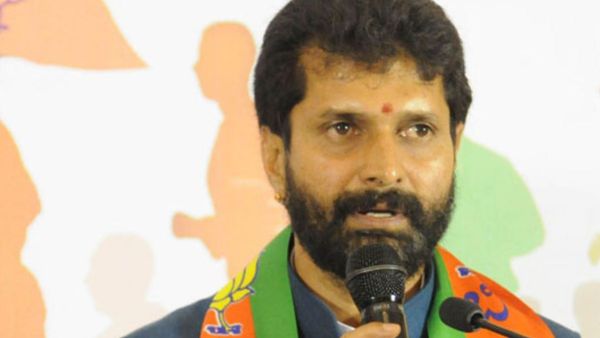 ಚಿಕ್ಕಮಗಳೂರಿನಲ್ಲಿ ಆಸ್ಪತ್ರೆಗೆ ದಾಖಲಾದ ಸಿ.ಟಿ.ರವಿ: ಕಿಡ್ನಿಯಲ್ಲಿ ಕಲ್ಲು ಇರುವುದಾಗಿ ವೈದ್ಯರ ಸ್ಪಷ್ಟನೆ